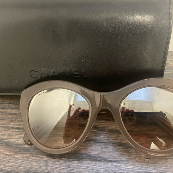 Chanel cateye sunglasses - Picture 3 of 4